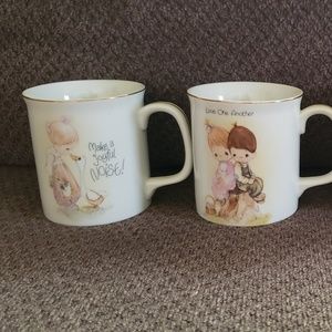 Precious moments mugs (SOLD)